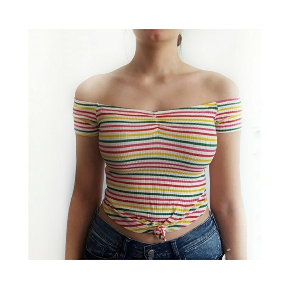 Charlotte Russe Tops - ▪︎Charlotte Russe▪︎Women's Ribbed Striped Top